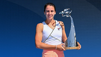 Emma Navarro, professional tennis player